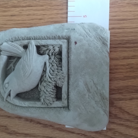 #5 VINTAGE COPYRIGHT 1996 3Dheavy Sculptural Plaque for Home/Garden Wall COPY - Picture 6 of 7